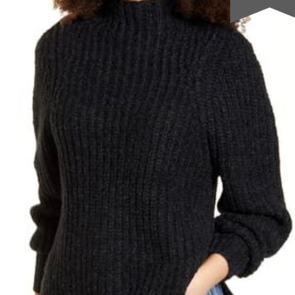 Leith Sweaters - Leith
Mock Neck Sweater